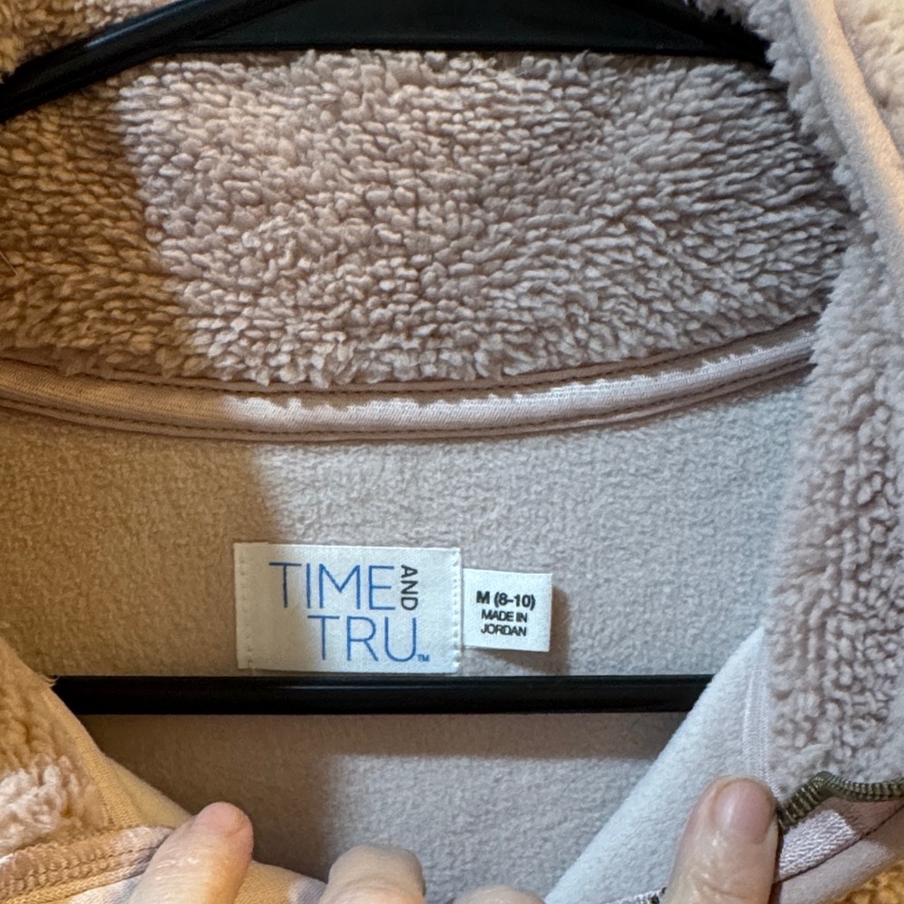 Time and Tru Women's Blush Sherpa Pullover - Picture 2 of 5